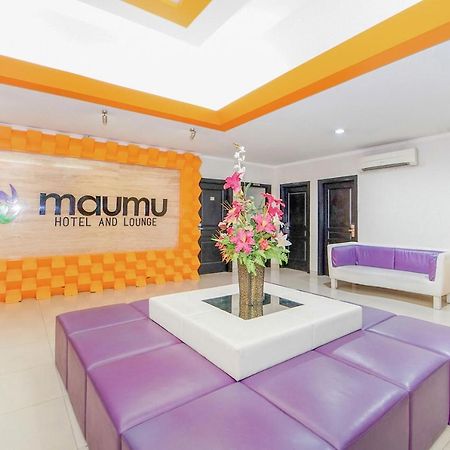 Maumu Hotel & Lounge Сурабая Экстерьер фото